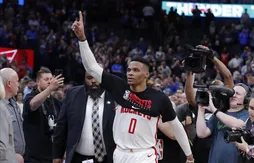 Russell Westbrook fait un don de plusieurs centaines d’ordinateurs pour les jeunes de Houston