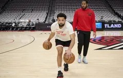 Les Blazers transforment le contrat de Skylar Mays