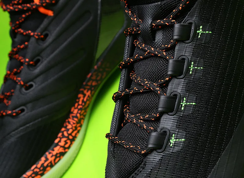 stephen-curry-lights-out-under-armour-halloween-curry-3-2