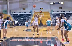 Un écart record en NCAA féminine : + 141 !