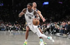 Dorian Finney-Smith essaie de gérer au mieux les rumeurs