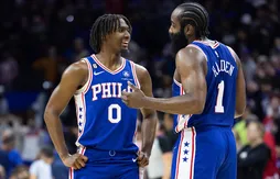Les Sixers testent leur système à trois arrières