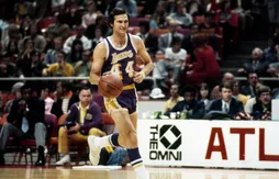 Le 29 avril 1970, Jerry West inscrivait l’un des paniers les plus incroyables de l’histoire des Finals