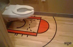 L’image du jour : les toilettes du fan de basket