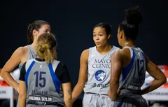 Playoffs WNBA | Napheesa Collier (42 points) envoie les Lynx en demi-finale