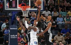 Victor Wembanyama et GG Jackson ont échangé les posters