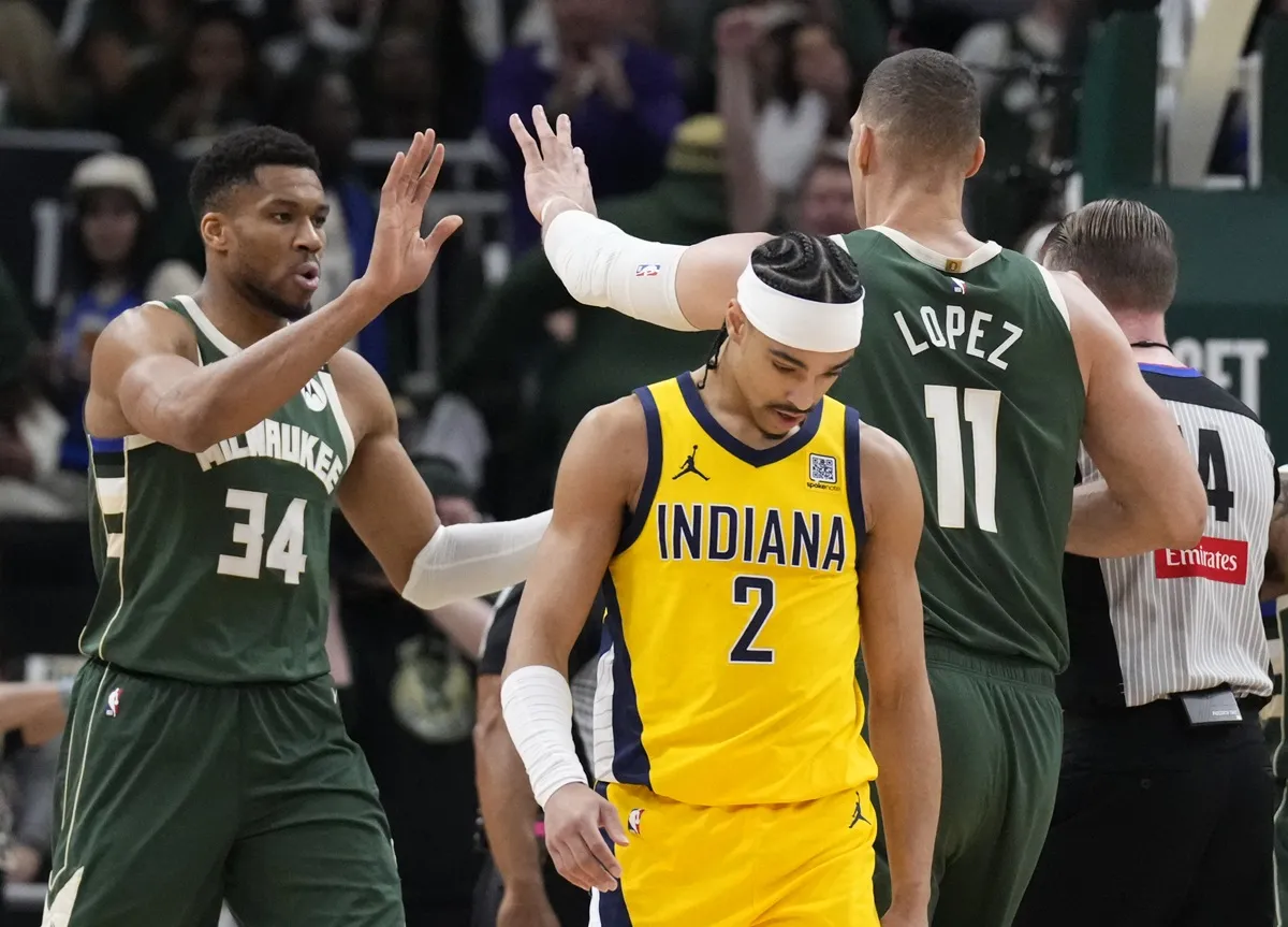 Giannis Antetokounmpo (Bucks) contre les Pacers au Game 3