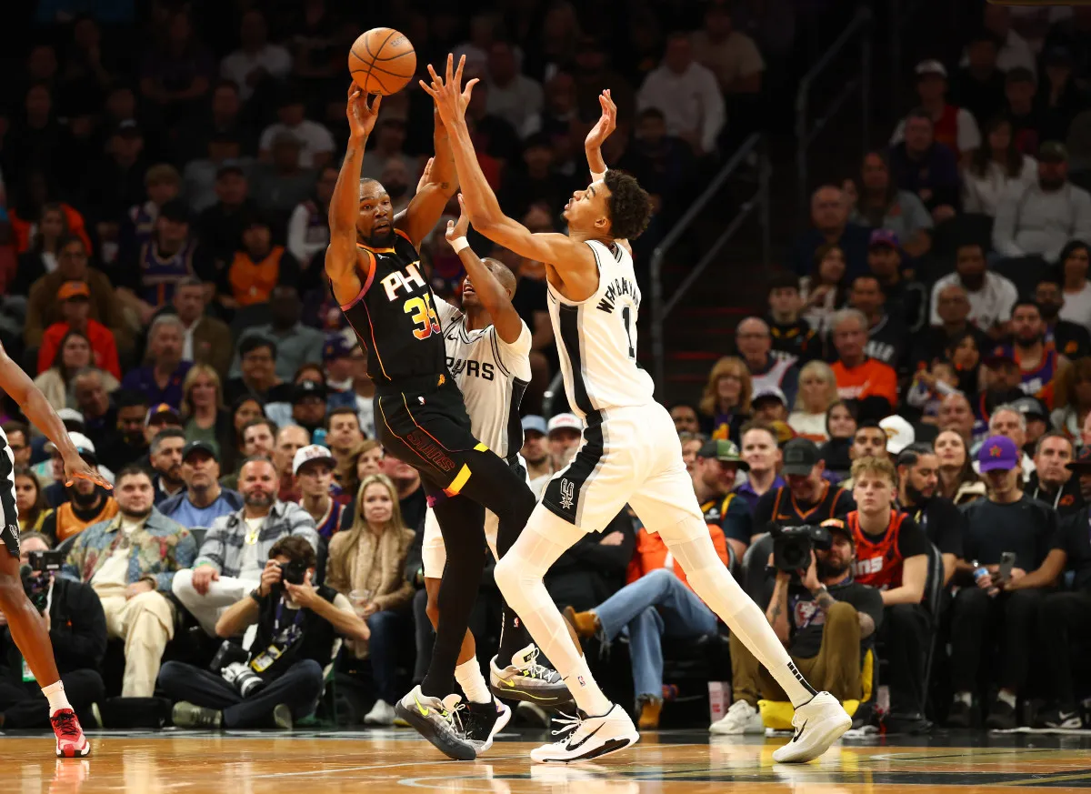 Victor Wembanyama et les Spurs face aux Suns