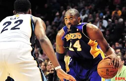 Les Lakers s’écroulent une nouvelle fois contre Memphis