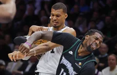 Victor Wembanyama expulsé du Game 4 face aux Wolves !