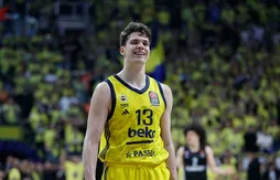 Tarik Biberovic repousse les Grizzlies et reste au Fenerbahçe
