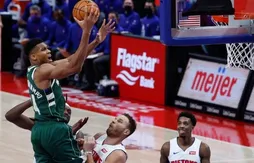 Un triple-double pour Giannis Antetokounmpo et une victoire en contrôle à Detroit