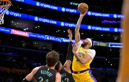 En prolongation, Anthony Davis et les Lakers repoussent les Wizards