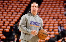 Annoncé à Dallas, l’assistant Bryan Gates rejoint Philadelphie