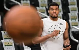 Giannis Antetokounmpo a enfin pu rejoindre les Bucks