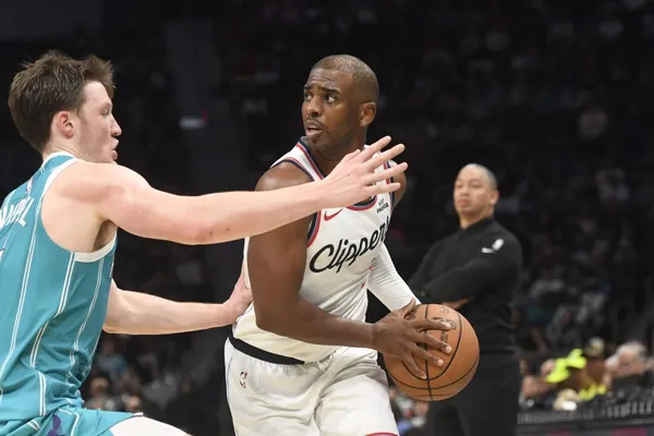 Les Hornets ne devraient pas se positionner sur Chris Paul