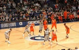 La vidéo du jour: Double tir au buzzer en NCAA !