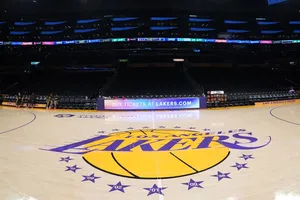La vente des Lakers s’est bouclée en trois jours !
