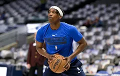 Frank Ntilikina signe finalement à Charlotte !