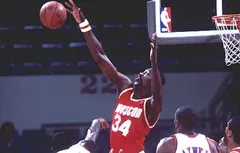 Le fabuleux destin des MVP : Hakeem Olajuwon, a dream come true