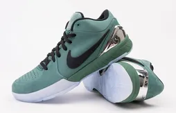 Les images officielles de la Kobe 4 Protro « Girl Dad »