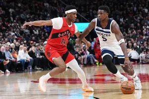 Anthony Edwards et les Wolves arrachent la victoire à Toronto