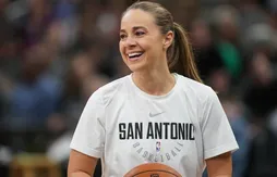 WNBA : les Las Vegas Aces vont à nouveau retirer le maillot de Becky Hammon