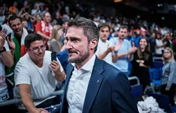 Une “mouche atomique” sur le banc de l’Asvel