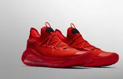Under Armour : rouge total pour la Curry 6
