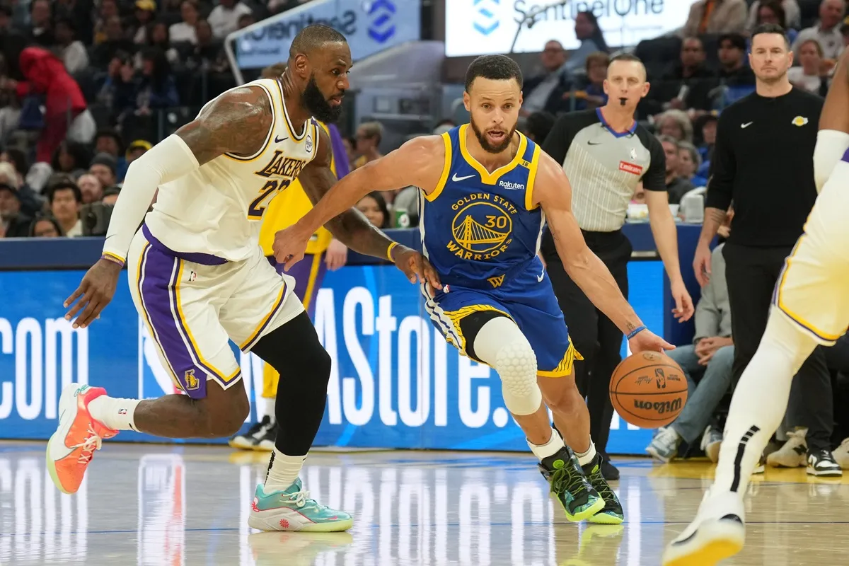 LeBron James et Stephen Curry