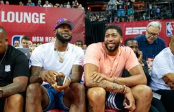 Le transfert d’Anthony Davis aux Lakers repoussé à cause de Kawhi Leonard ?