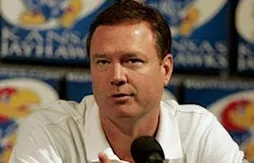 Interview Bill Self (Kansas) : “venir en Europe sera enrichissant pour mes joueurs”