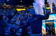 Dusty May quitte Michigan pour entraîner les Mavericks !