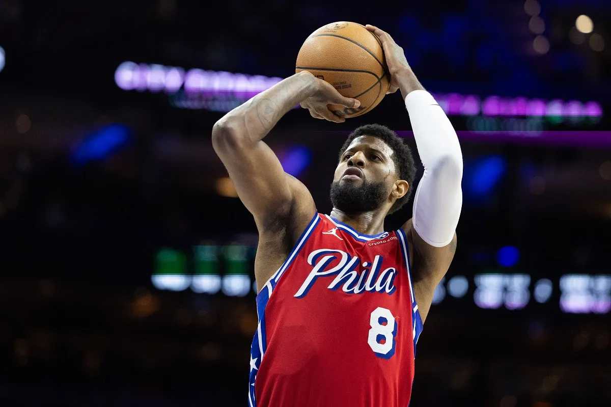 Paul George (Sixers) contre les Pacers