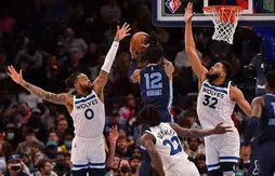 La Kyrie 8 s’offre des fleurs