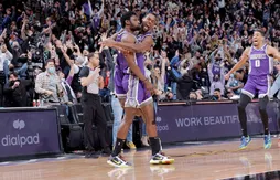 Quand Chimezie Metu assomme (encore) les Mavs