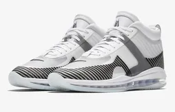 La collab’ John Elliott x Nike LeBron sera disponible le 4 août
