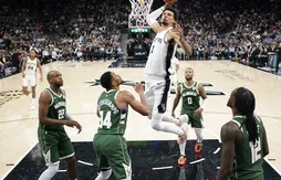 Avec un grand Victor Wembanyama, les Spurs surclassent les Bucks