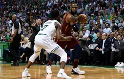 Les Celtics résistent à un grand LeBron James pour mener 2-0 face aux Cavs