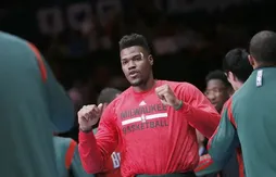 New Orleans : Jeff Adrien signe pour un an