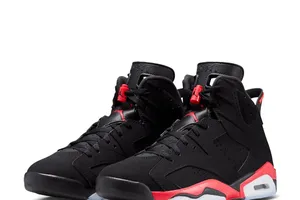 Un bond de 35 ans pour la Air Jordan 6 « Infrared Salesman »
