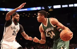 Brooklyn – Milwaukee : Giannis Antetokounmpo s’occupe de tout