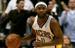 Le 22 novembre 2001, Jamaal Tinsley sort un énorme triple-double face à Michael Jordan