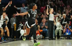 Pour les Aces, la réponse est venue de Jewell Loyd et de Dana Evans