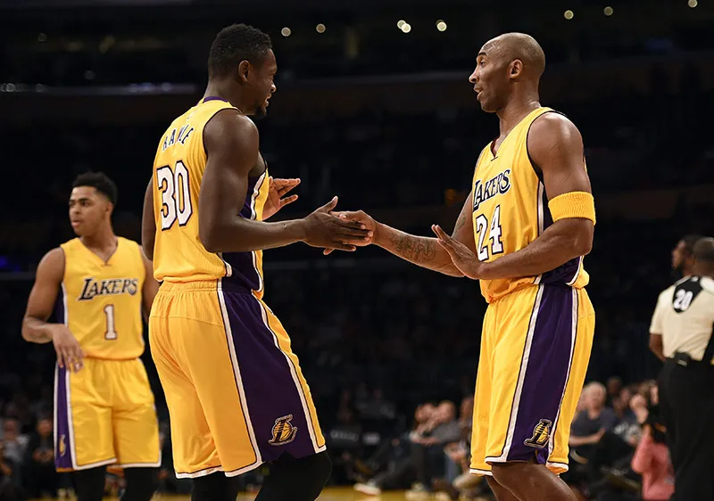 Humiliés à Utah, les Lakers appréhendent la vie sans Kobe Bryant