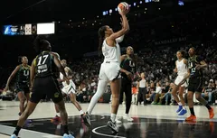 Les Aces dominent les Sparks et restent en course pour la deuxième place