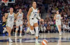 Napheesa Collier remporte largement son duel face à Paige Bueckers