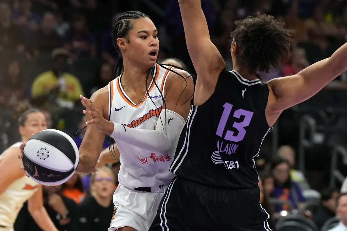 Le Phoenix Mercury face aux Golden State Valkyries