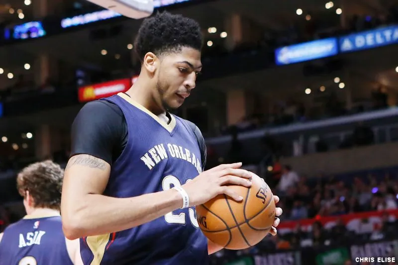 On se penche aujourd'hui sur les Pelicans, qui ont bien encaissé la blessure de DeMarcus Cousins en cours de saison pour atteindre les playoffs et museler les Blazers de Damian Lillard au premier tour. Même s'ils se sont ensuite logiquement inclinés face aux Warriors, les joueurs du Bayou ont affiché des promesses, autour d'un Anthony Davis plus fort que jamais.