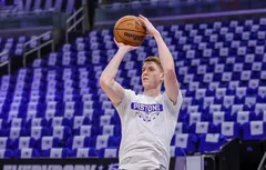 Kevin Huerter et Daniss Jenkins restent aux Pistons